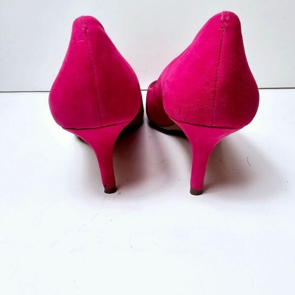 Vince Camuto Suede Fuchsia Pink Low Profile Heel Size 10 LIKE NEW! - Picture 5 of 8